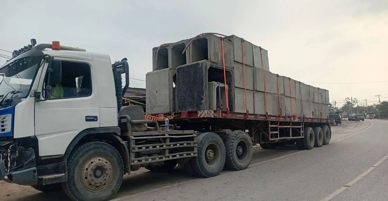 Lowboy Volvo FMX 440